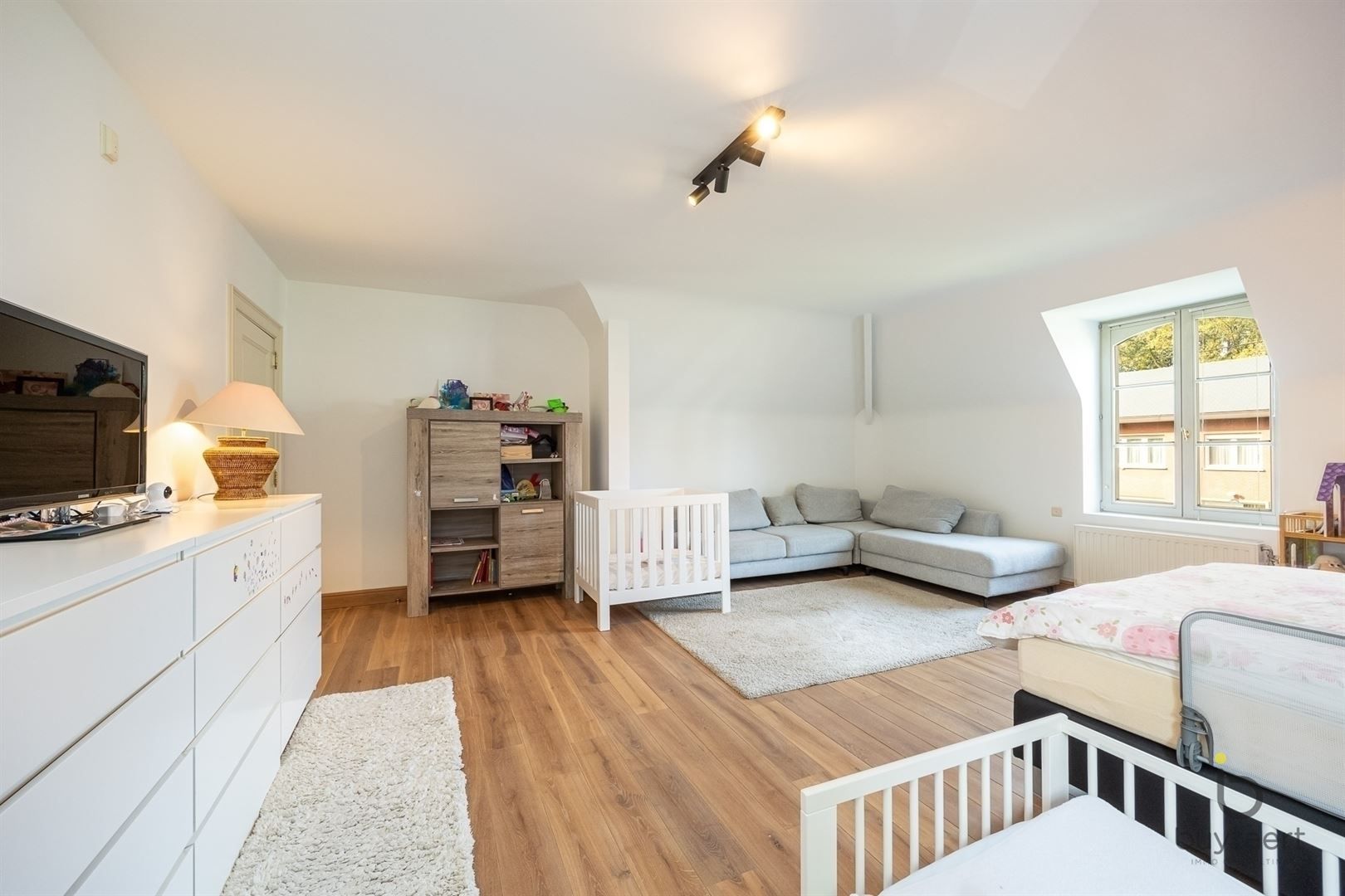 Gezellige MANOIRE villa in een aangename omgeving te Halle / Zoersel! foto 18