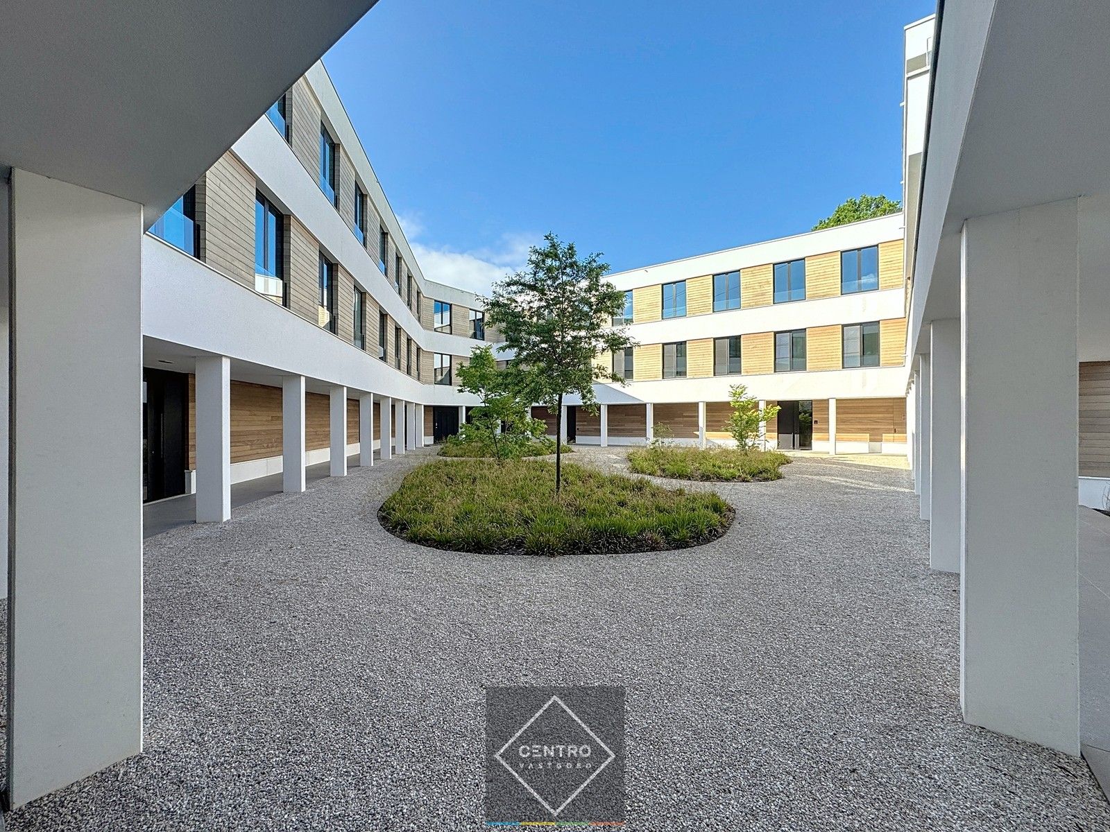 Exclusief & luxueus afgewerkt ("Obumex") VILLA-APPARTEMENT met prachtig TERRAS in een groene omgeving met ALLE PRIVACY! foto 24