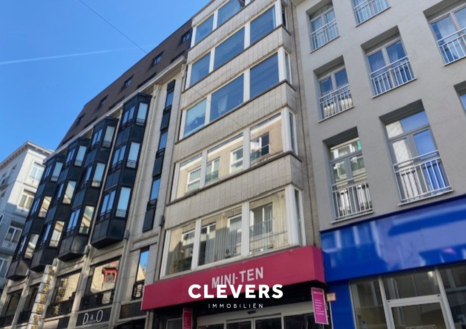 Centrum: Zeer ruim woonappartement met 2 slpk's foto {{pictureIndex}}