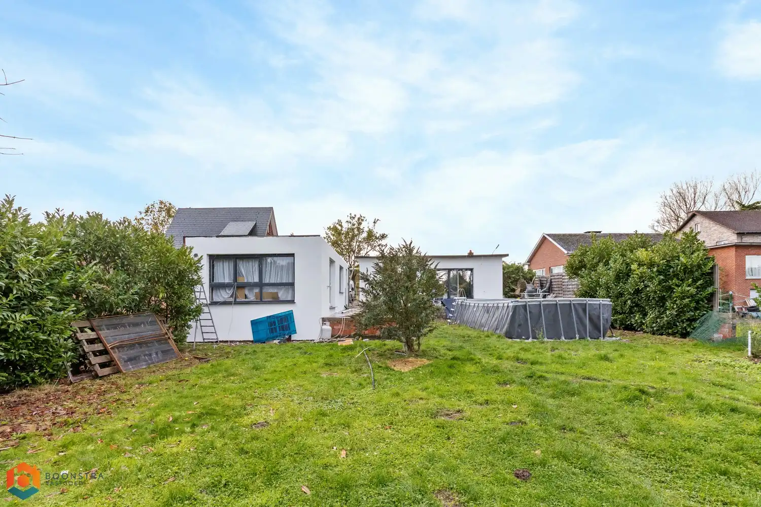 Woning met 4 slpkrs en garage op perceel van 1401 m² foto 11