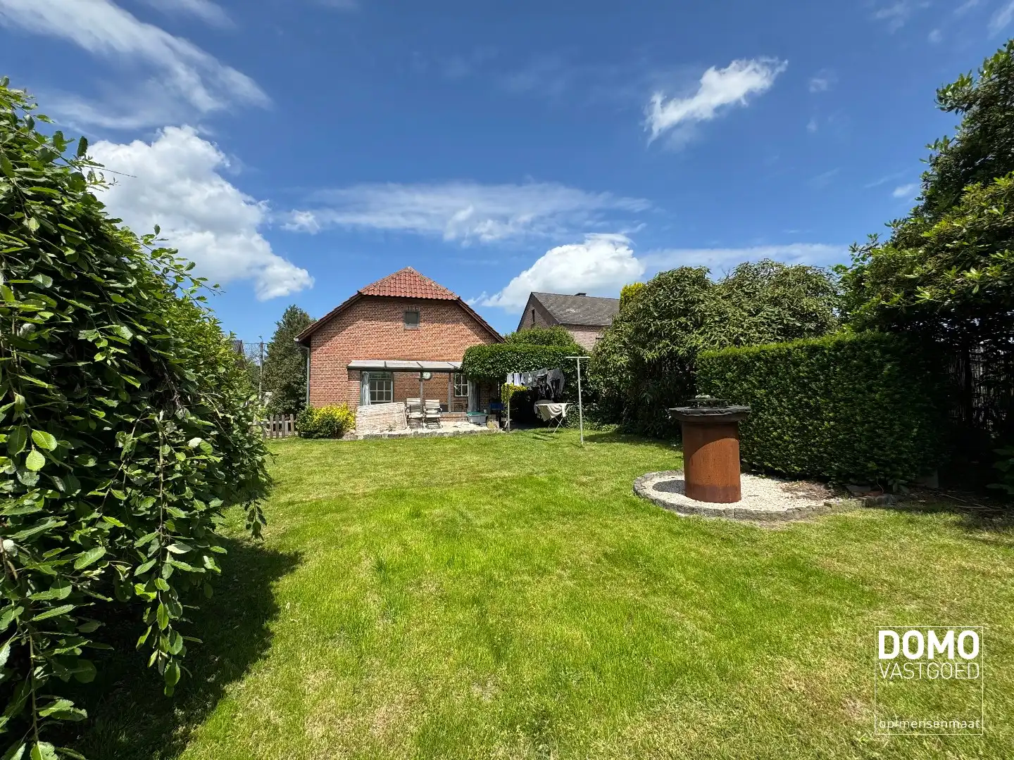 Charmante open bebouwing met 3 slaapkamers, 2 badkamers en prachtige tuin te huur foto 21