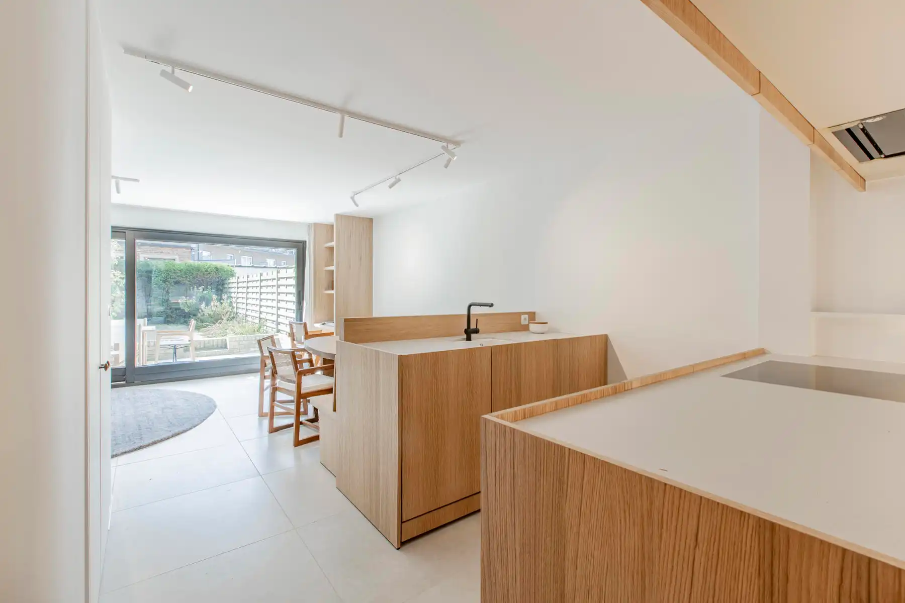 Gemeubeld design appartement in centrum Knokke! foto {{pictureIndex}}