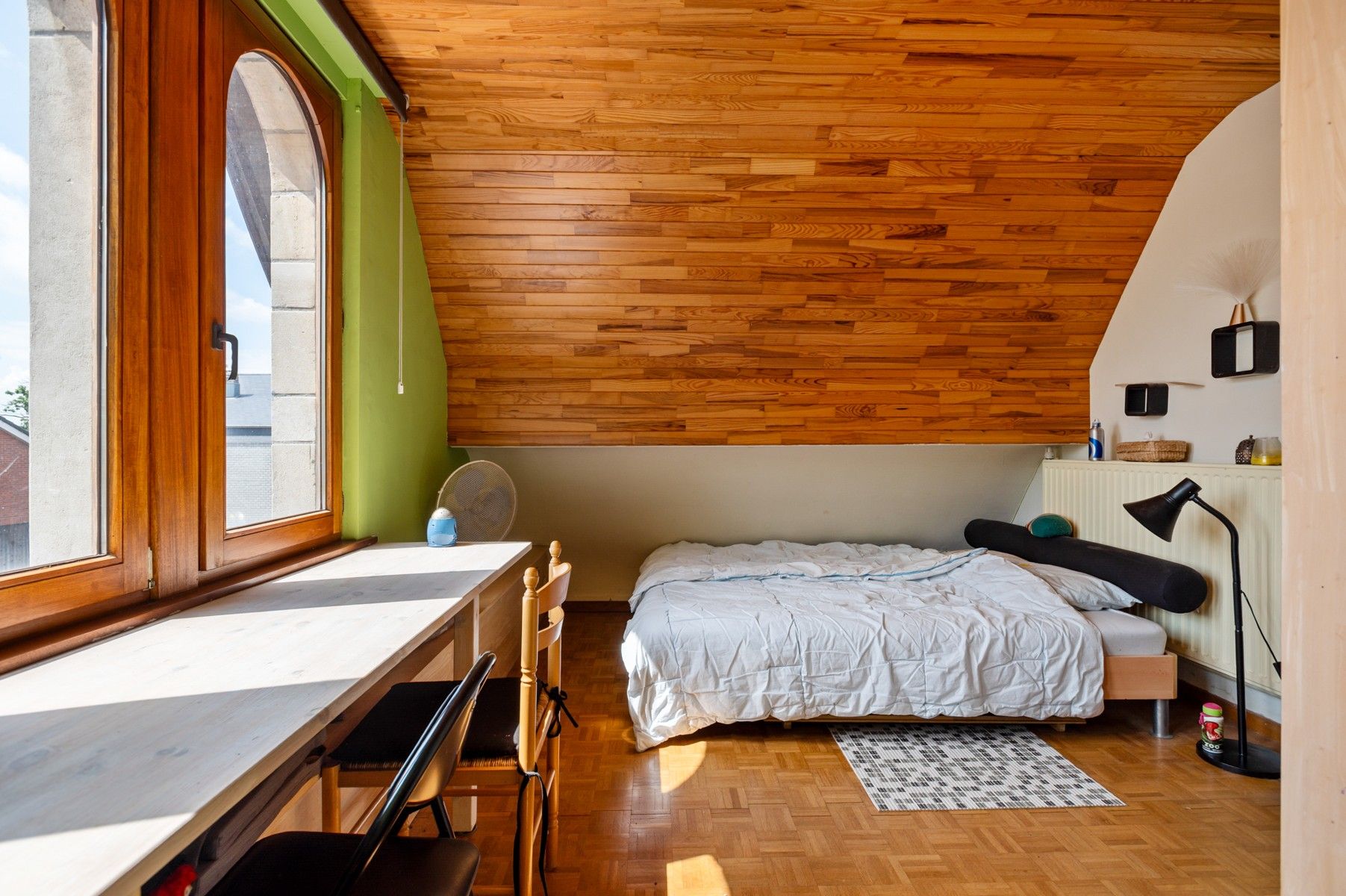 Charmante woning met potentieel op een strategische ligging foto 13
