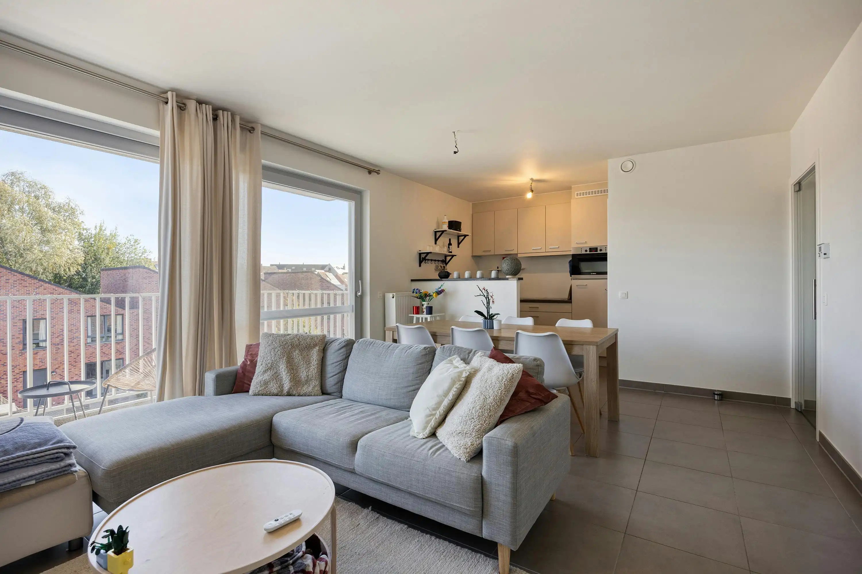 Instapklaar appartement te koop op topligging in Waregem foto 3
