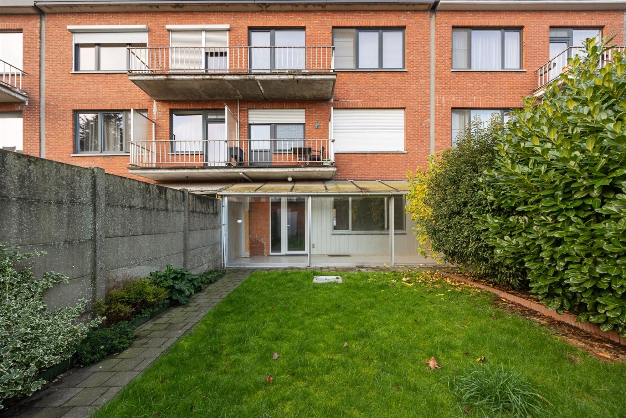 Instapklaar GLV-app met tuin èn garage foto 20