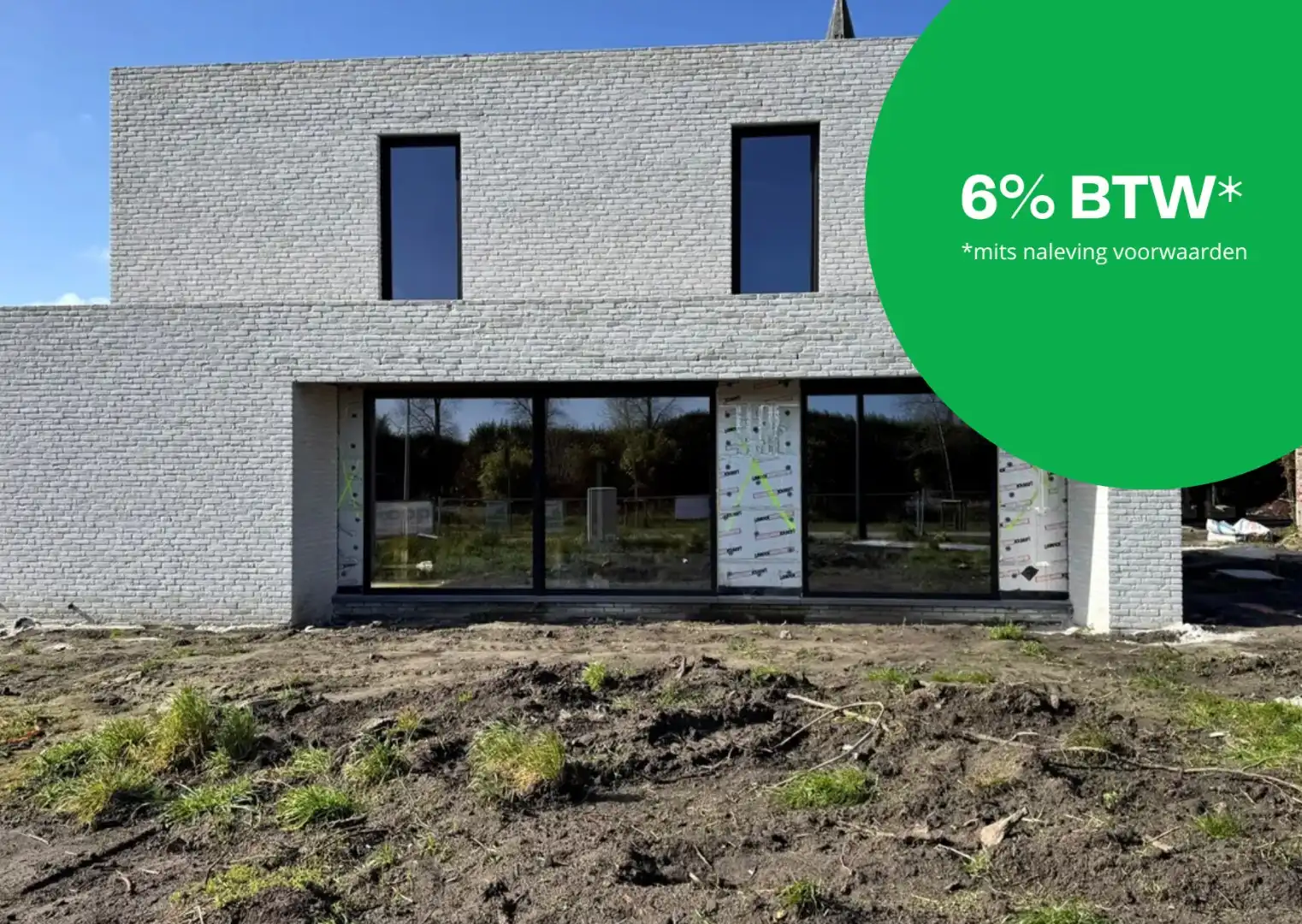 Alleenstaande nieuwbouwwoning met 3 slaapkamers en tuin te Koekelare foto {{pictureIndex}}