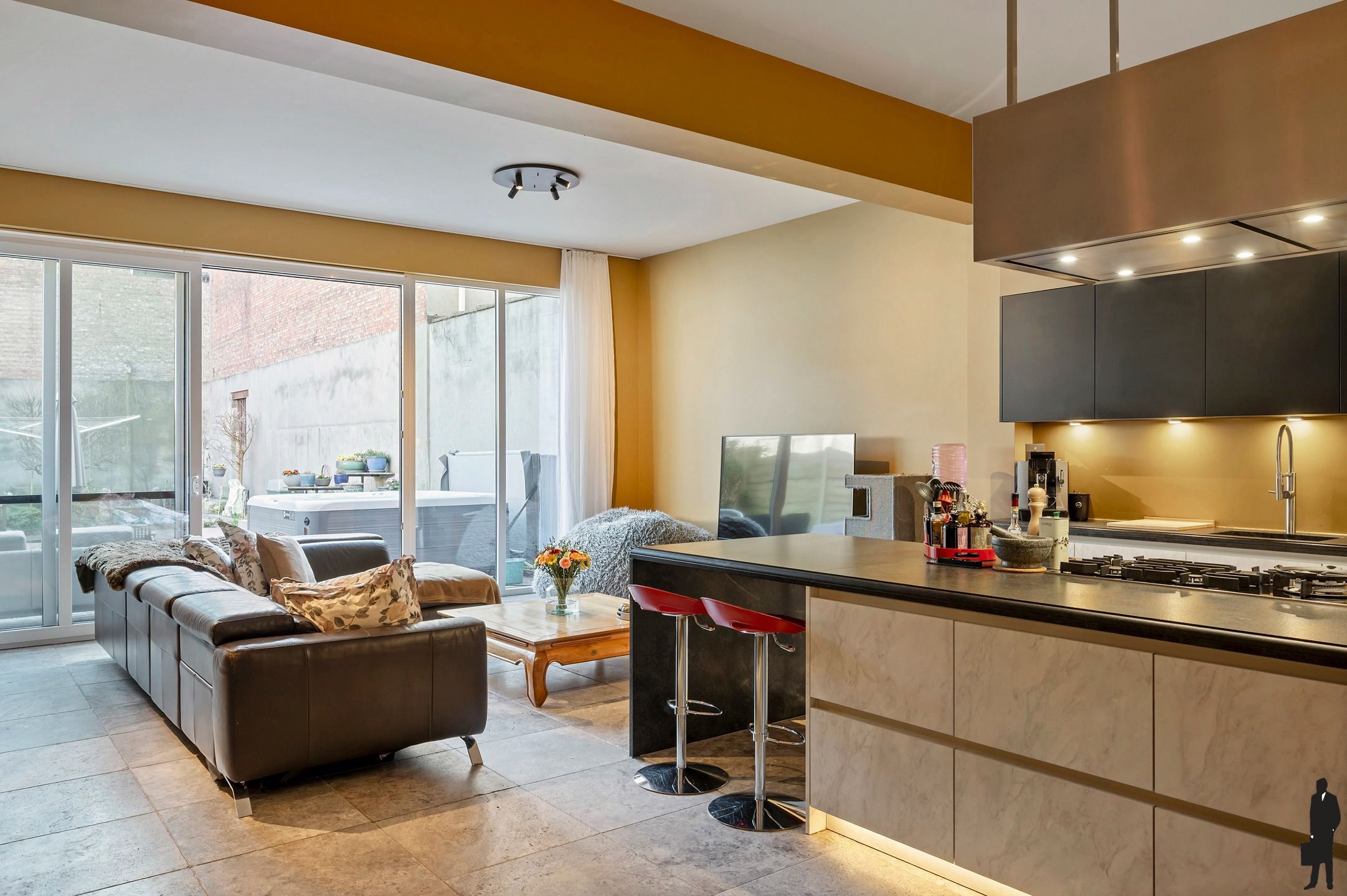 Exclusief gelijkvloers appartement met hoogwaardige afwerking en unieke stadstuin (230m²) foto 5