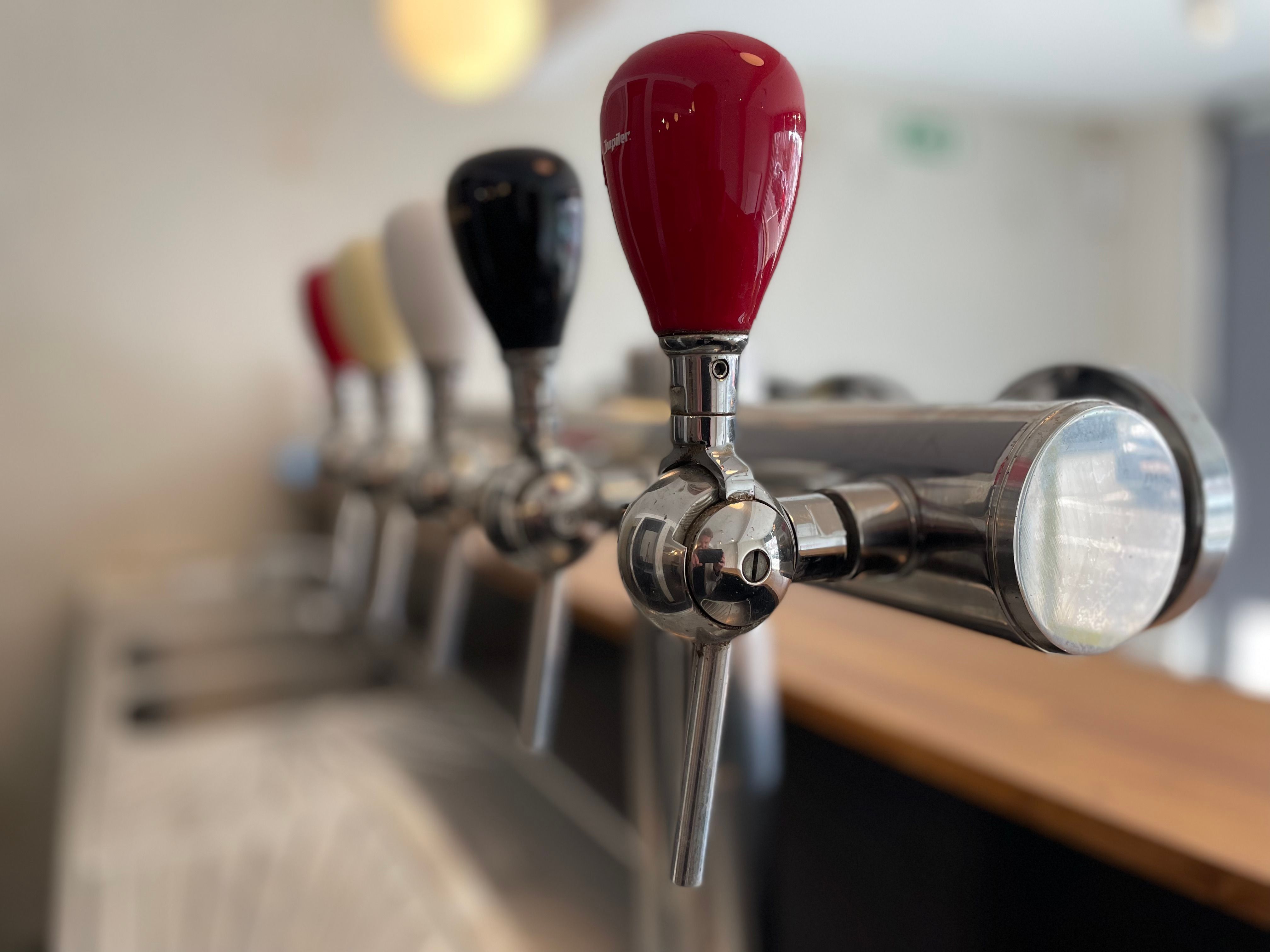 Handelszaak met woonst foto 3