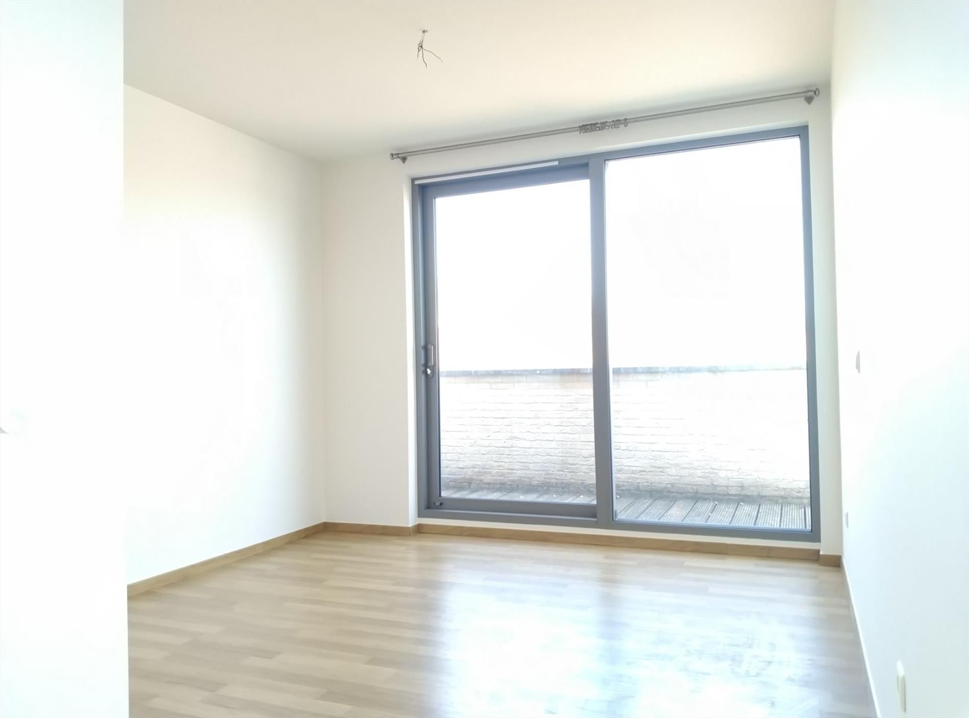 ruim duplex-dakappartement met ondergrondse parking foto 9