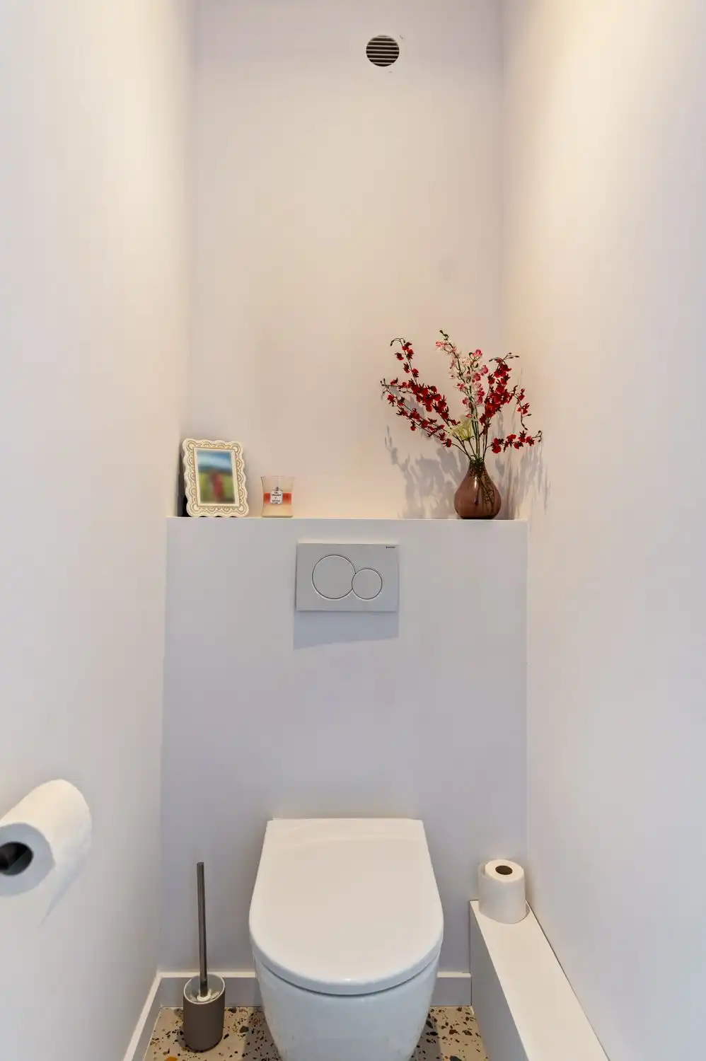 Prachtig ruim appartement nabij het centrum van Brasschaat. foto 18