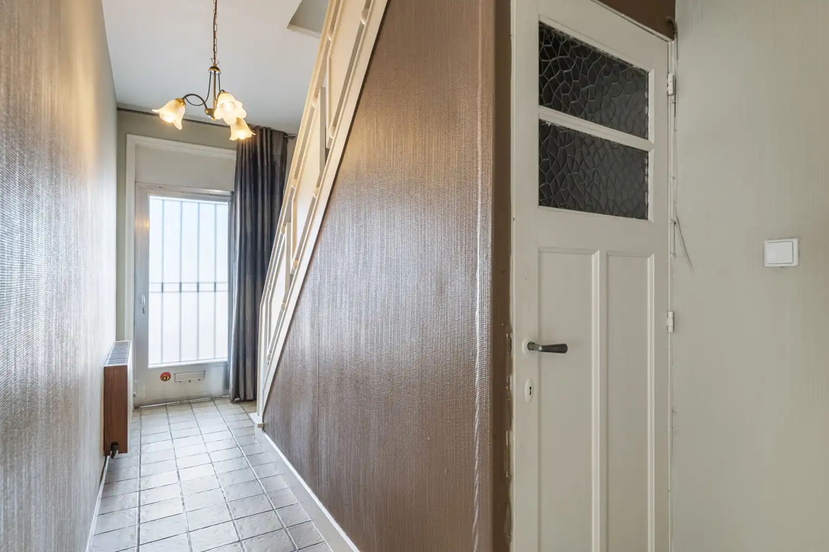 Charmante gezinswoning met prachtige tuin op een perceel van ca. 3.348 m² foto 5