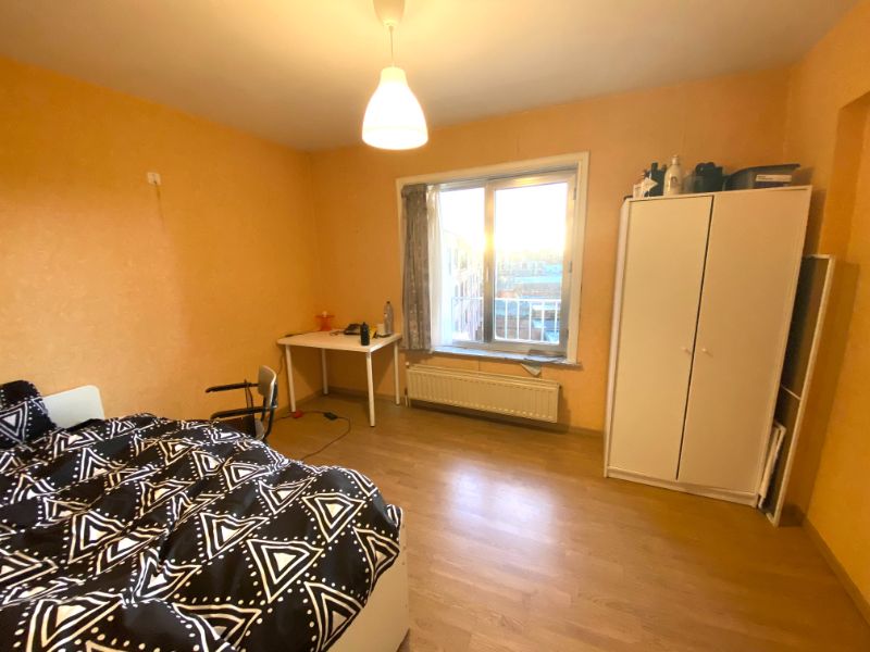 Ruim, centraal gelegen appartement met 2 slaapkamers en terras foto 10