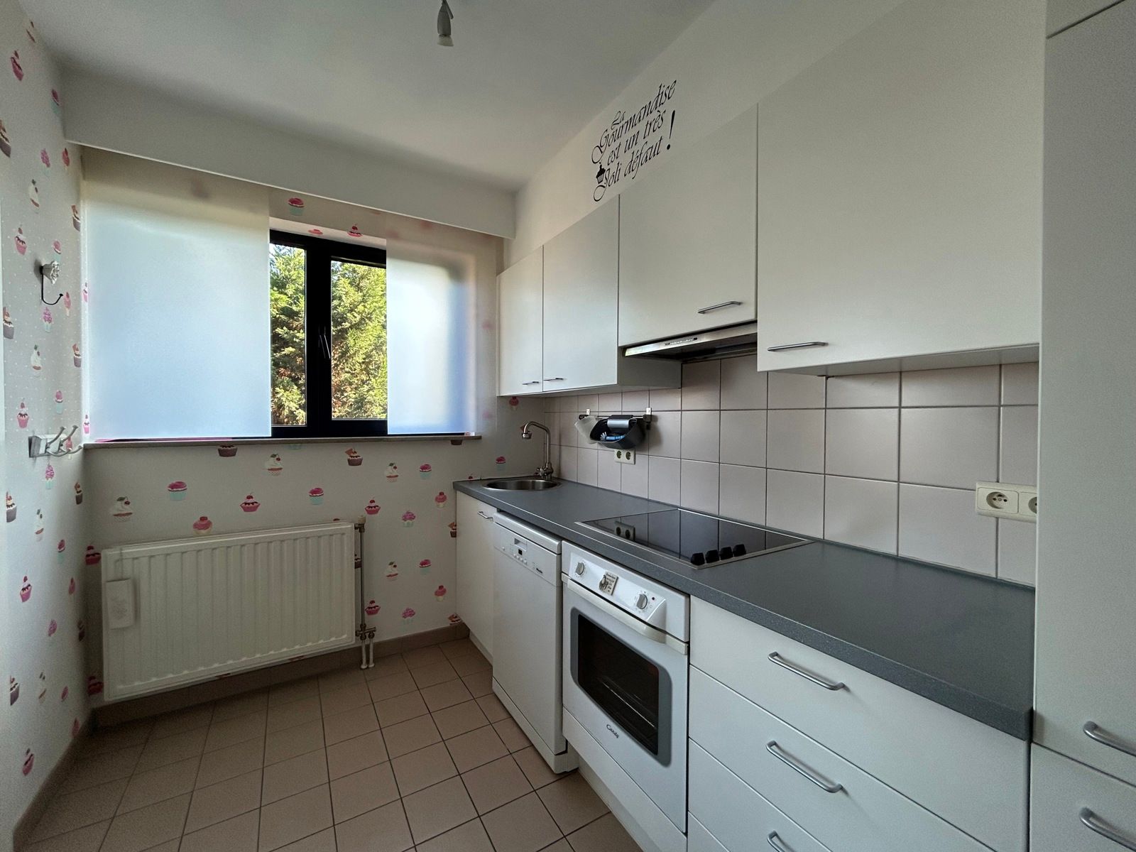 Label A Garagebox/ APP Kessel-Lo foto 5