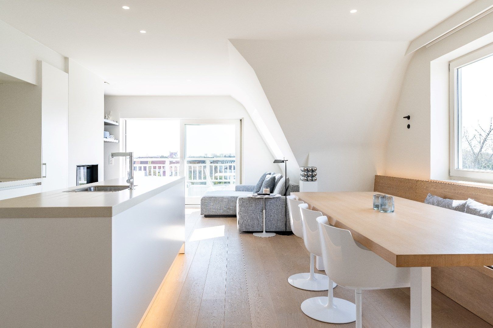 Recent en luxueus afgewerkte hoekpenthouse met adembenemend zicht over het Park58. Inpandige box te koop foto 5