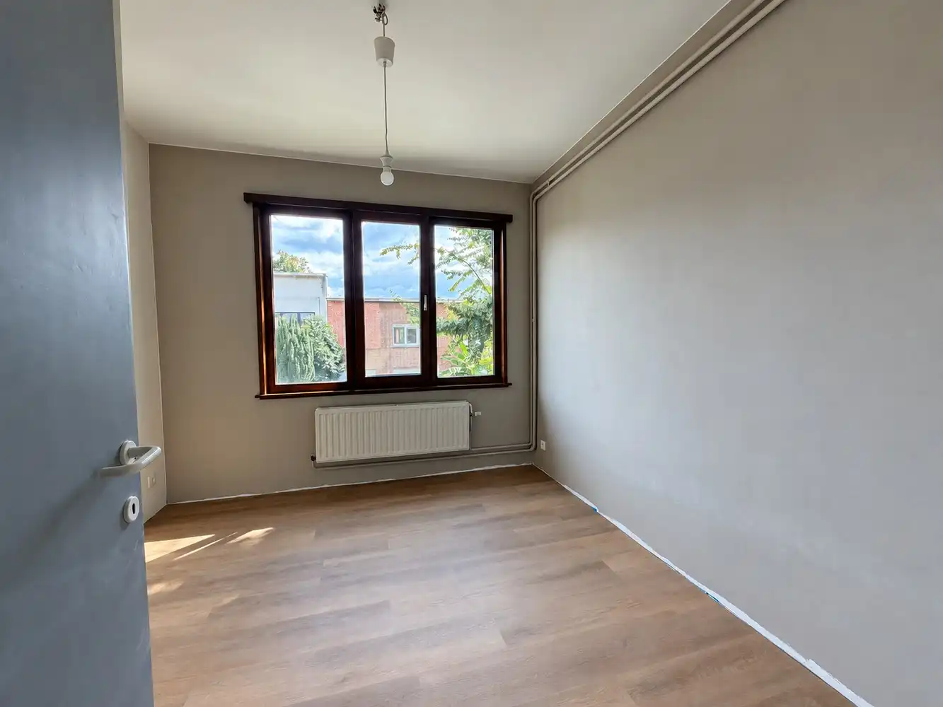 Ruim 2-slaapkamerappartement met extra bureauruimte foto 6