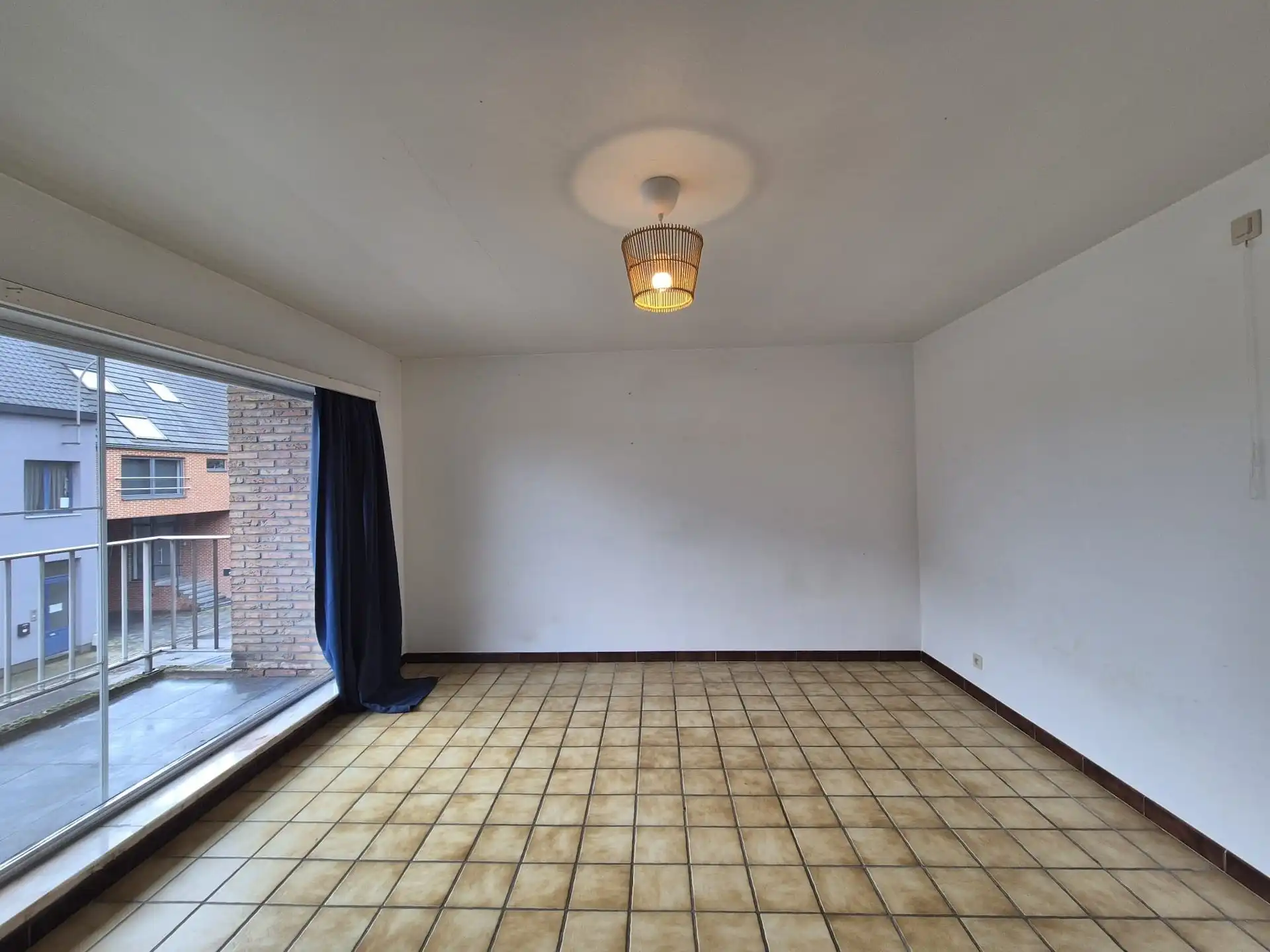 Centraal gelegen ruim appartement met groot zongericht terras en garage. foto 14