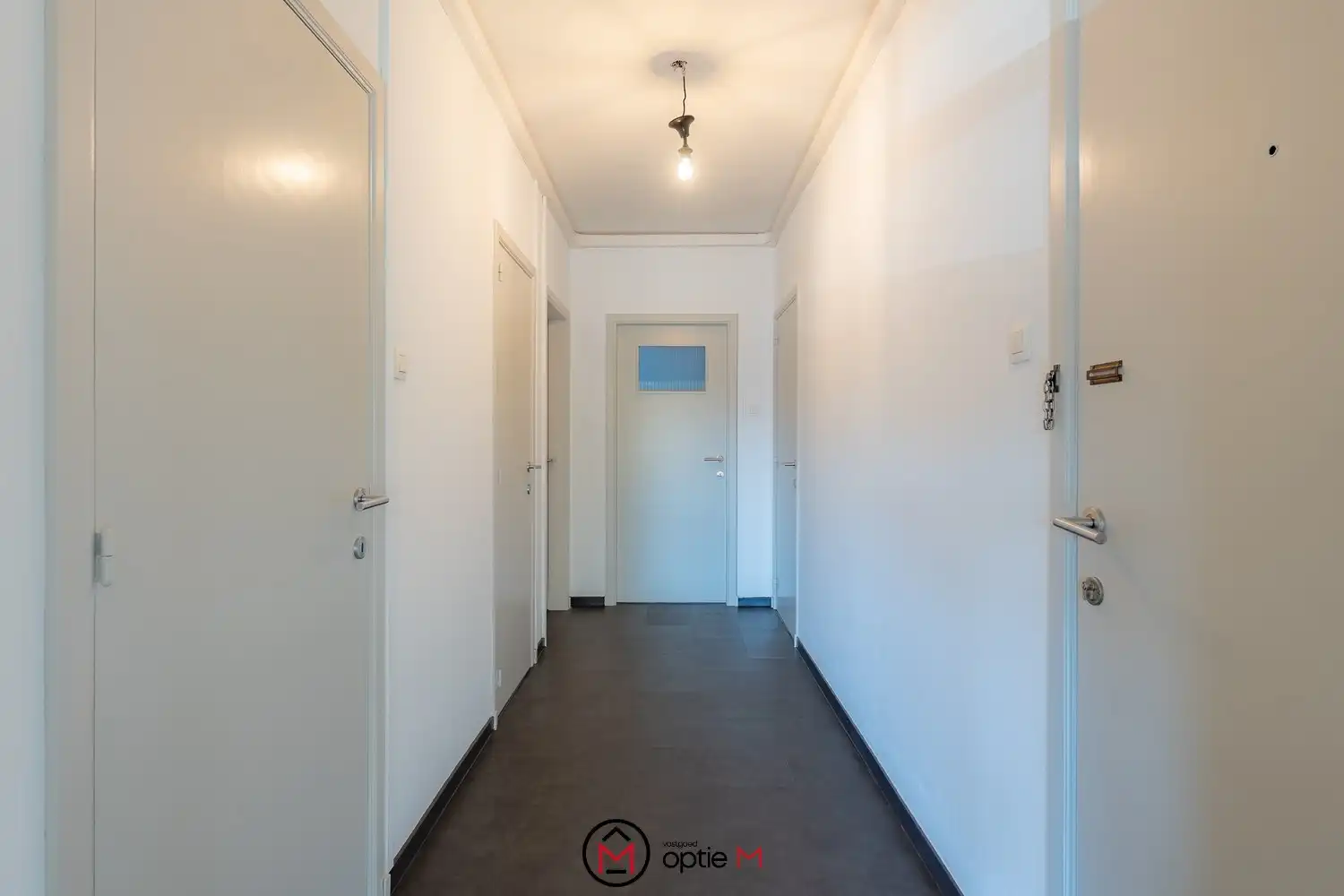 Instapklaar appartement te koop op goede locatie in Hasselt foto 9