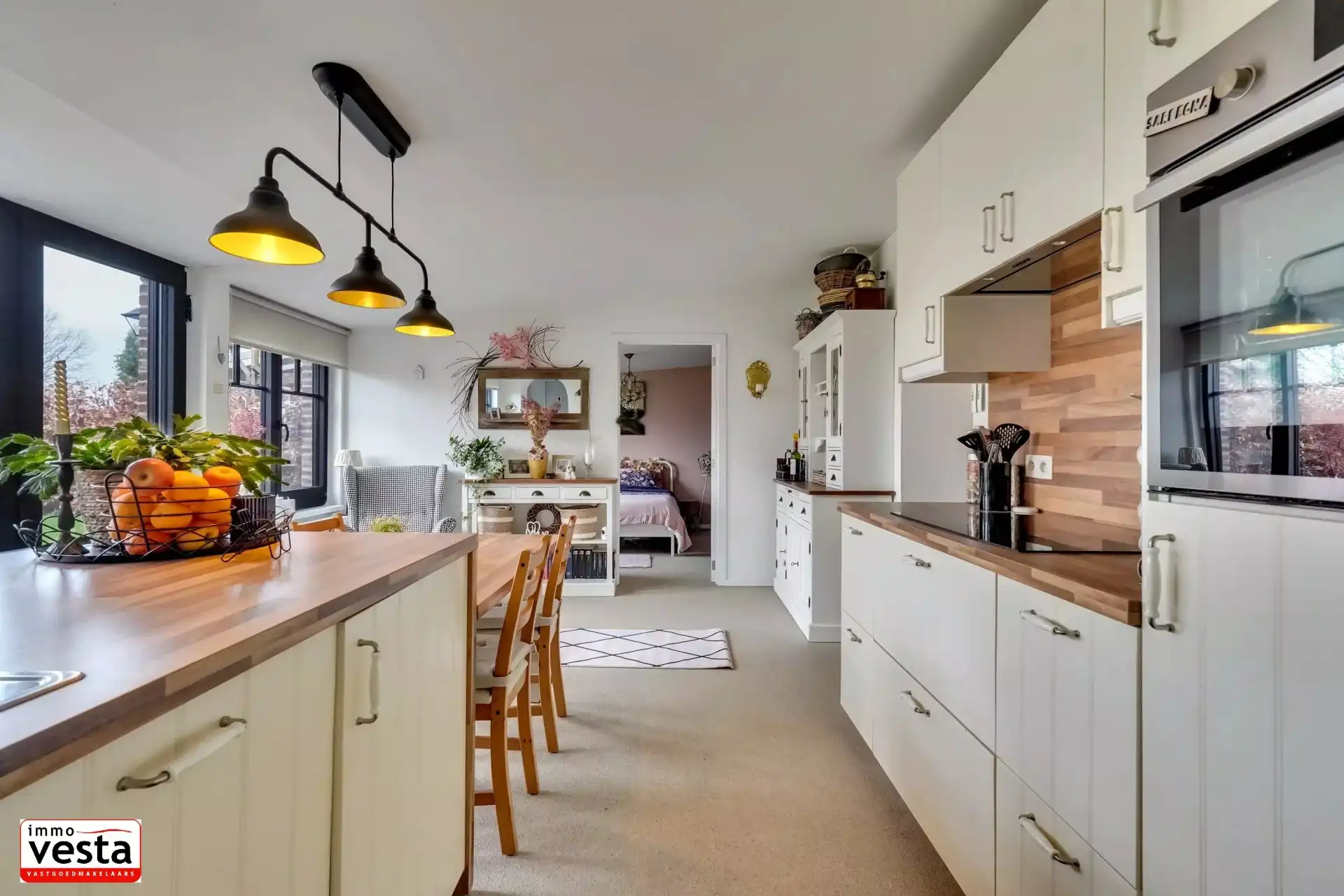 Karaktervolle woning in Sint-Truiden foto 12