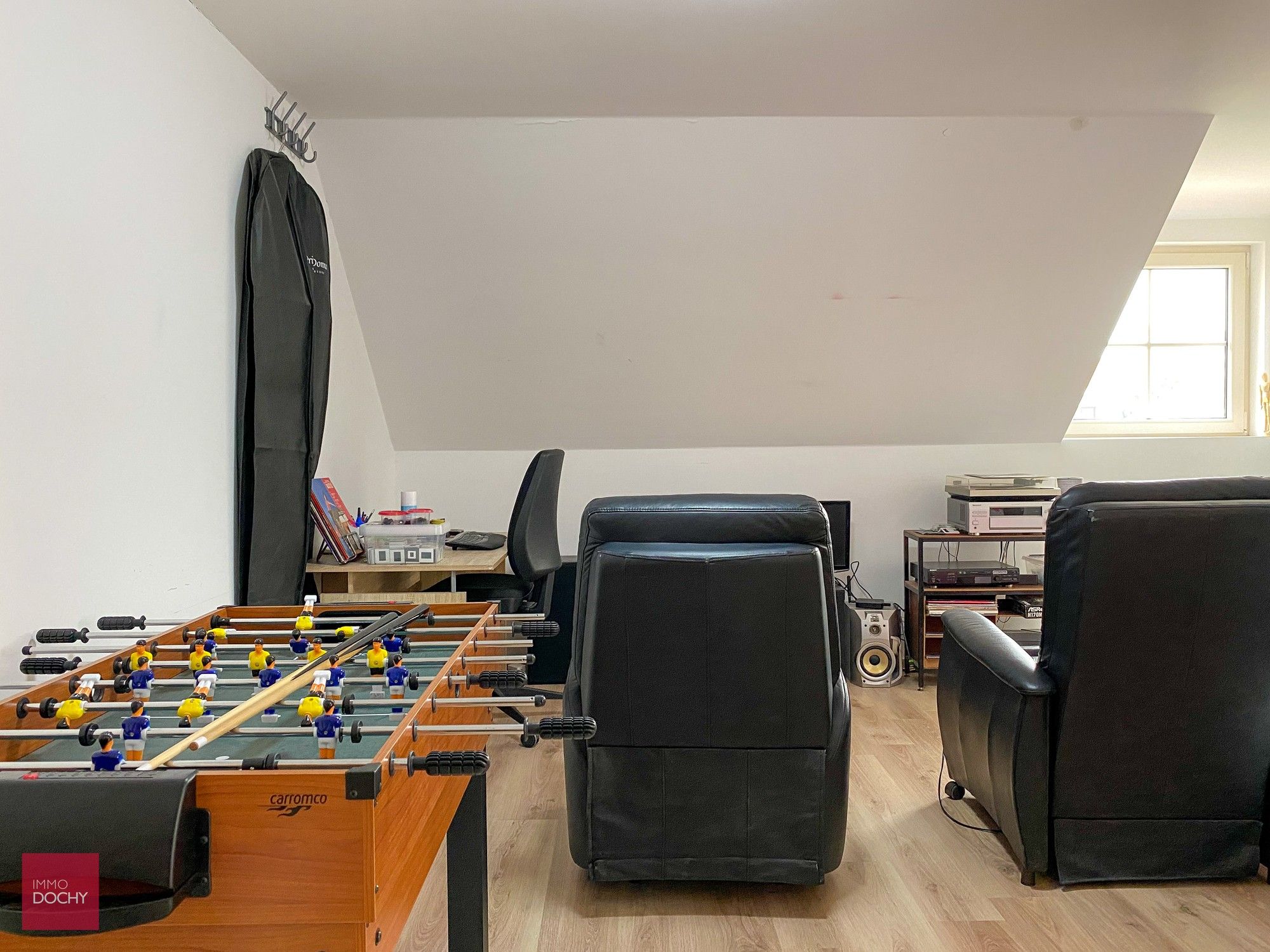 Mooie instapklare recente woning | Izegemstraat foto 10