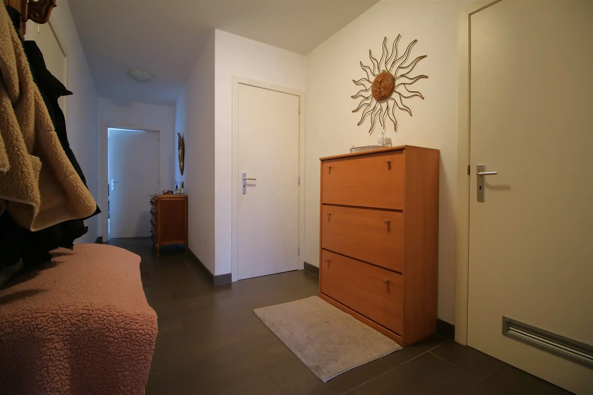 Opbrengsteigendom met 2 ruime appartementen foto 12