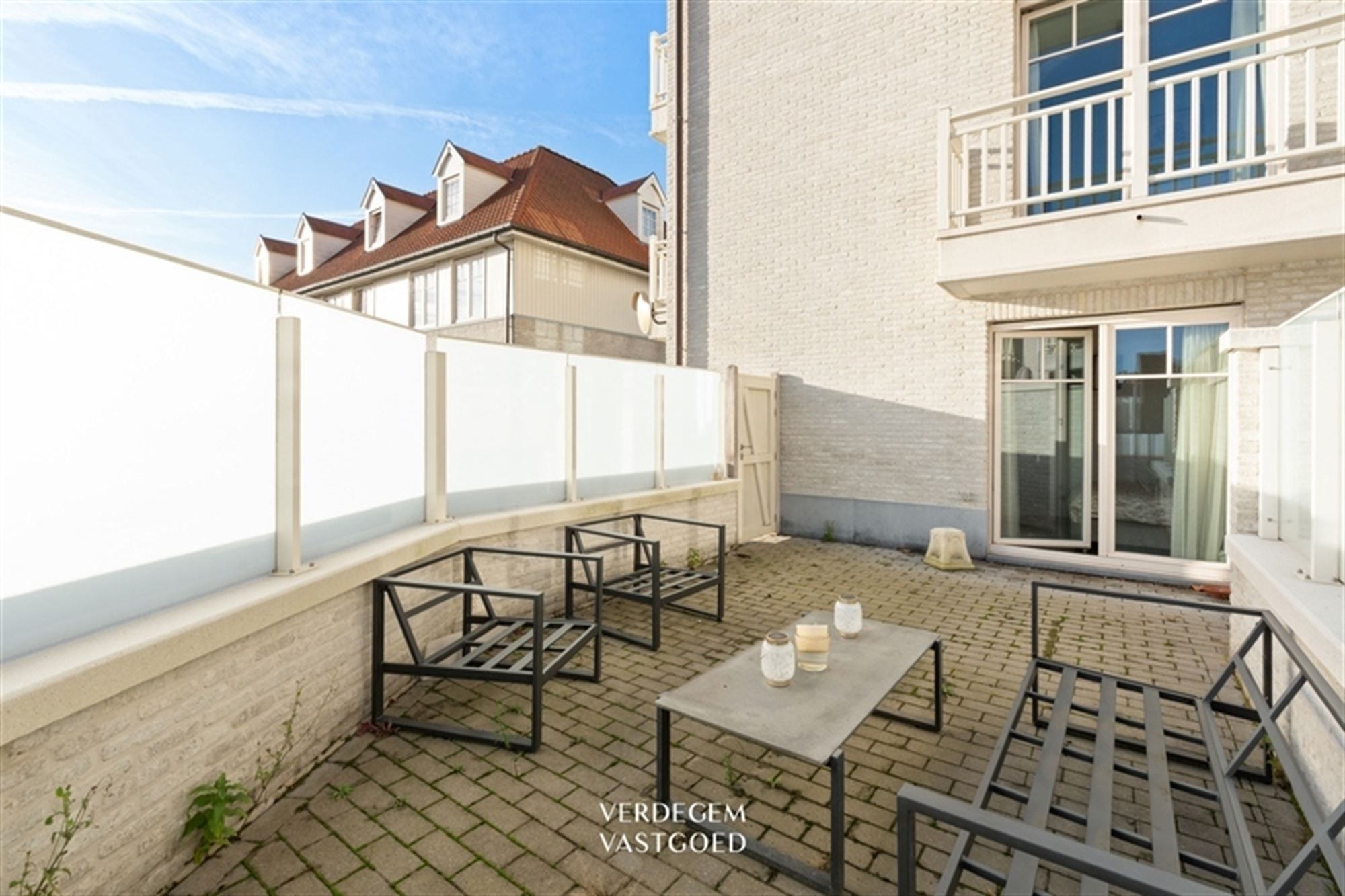 Wonen aan zee: modern en ruim gelijkvloers appartement met 2 terrassen foto 16