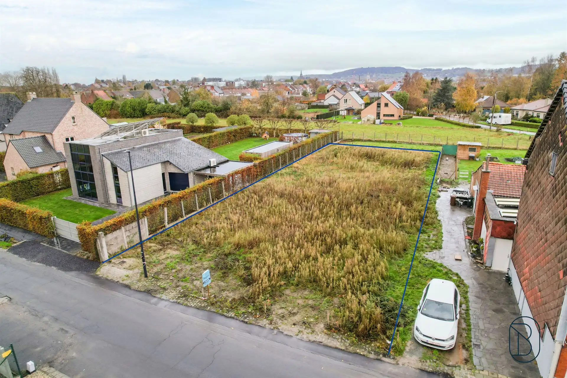Bouwgrond te koop – 867 m² in rustige straat te Ronse foto 4