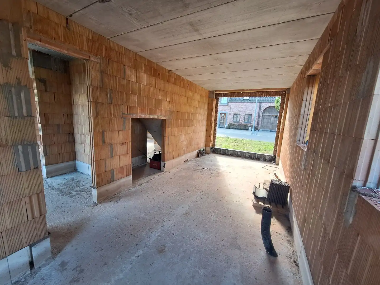 Alleenstaande nieuwbouwwoning met 5  SLK in een rustige omgeving te Damme foto 9