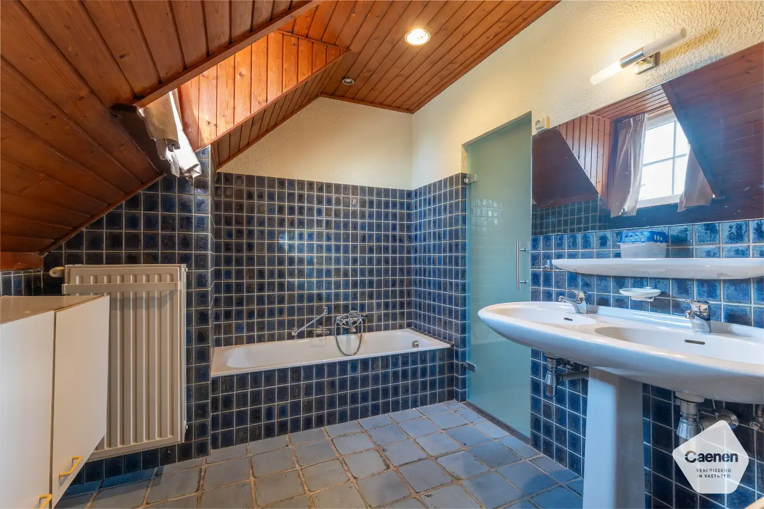 Te renoveren villa met 3 slaapkamers, 2 badkamers, sauna en ruime tuin foto 13