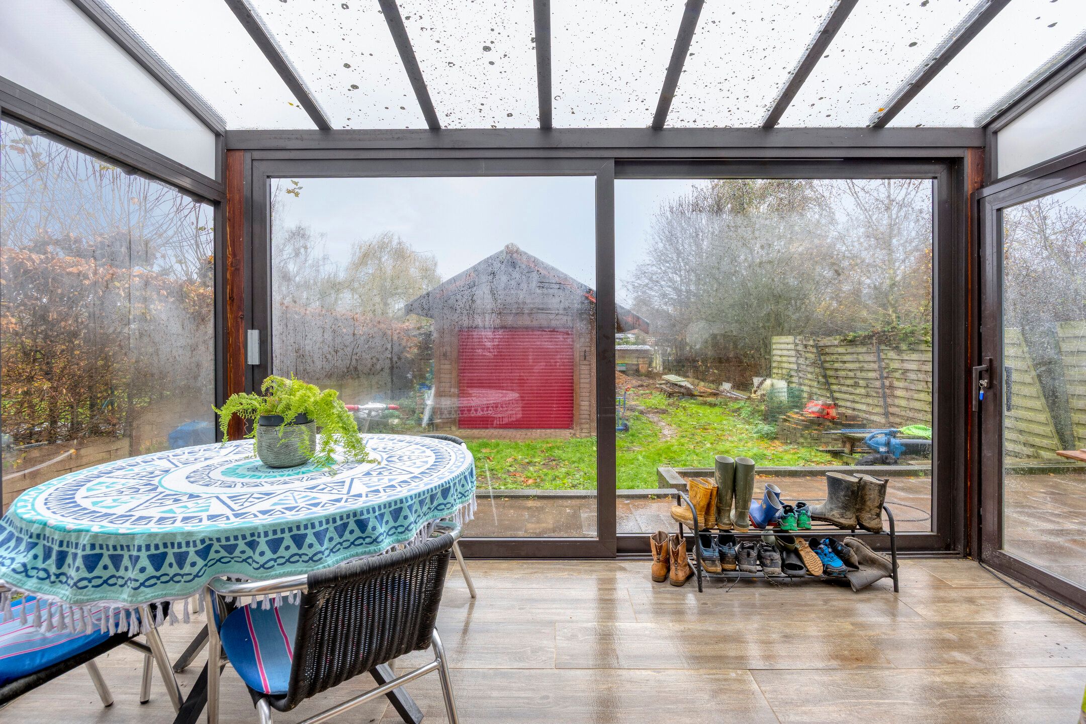 Rustig gelegen gelijkvloerse open bebouwing op 10a te Linden foto 13