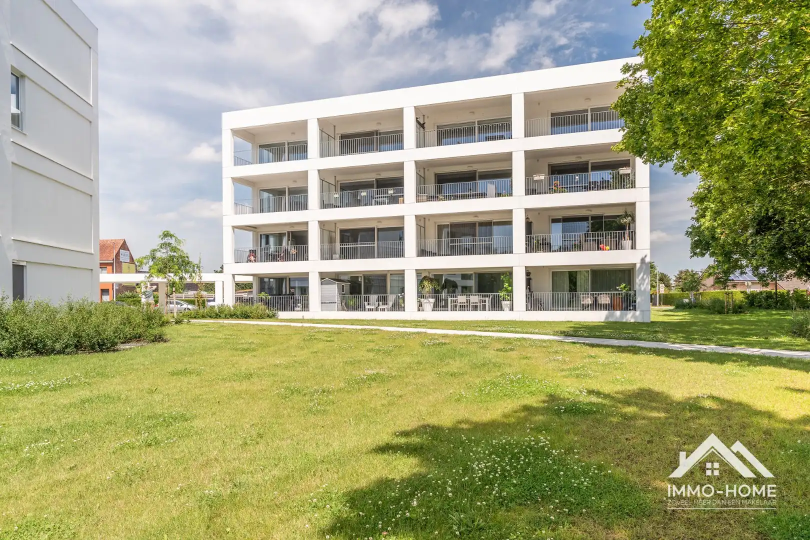 Uitzonderlijk appartement met heel ruim terras foto 27
