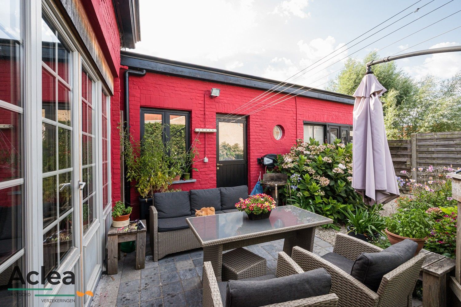 Karaktervolle burgerwoning in eclectische stijl in centrum Eeklo foto 30