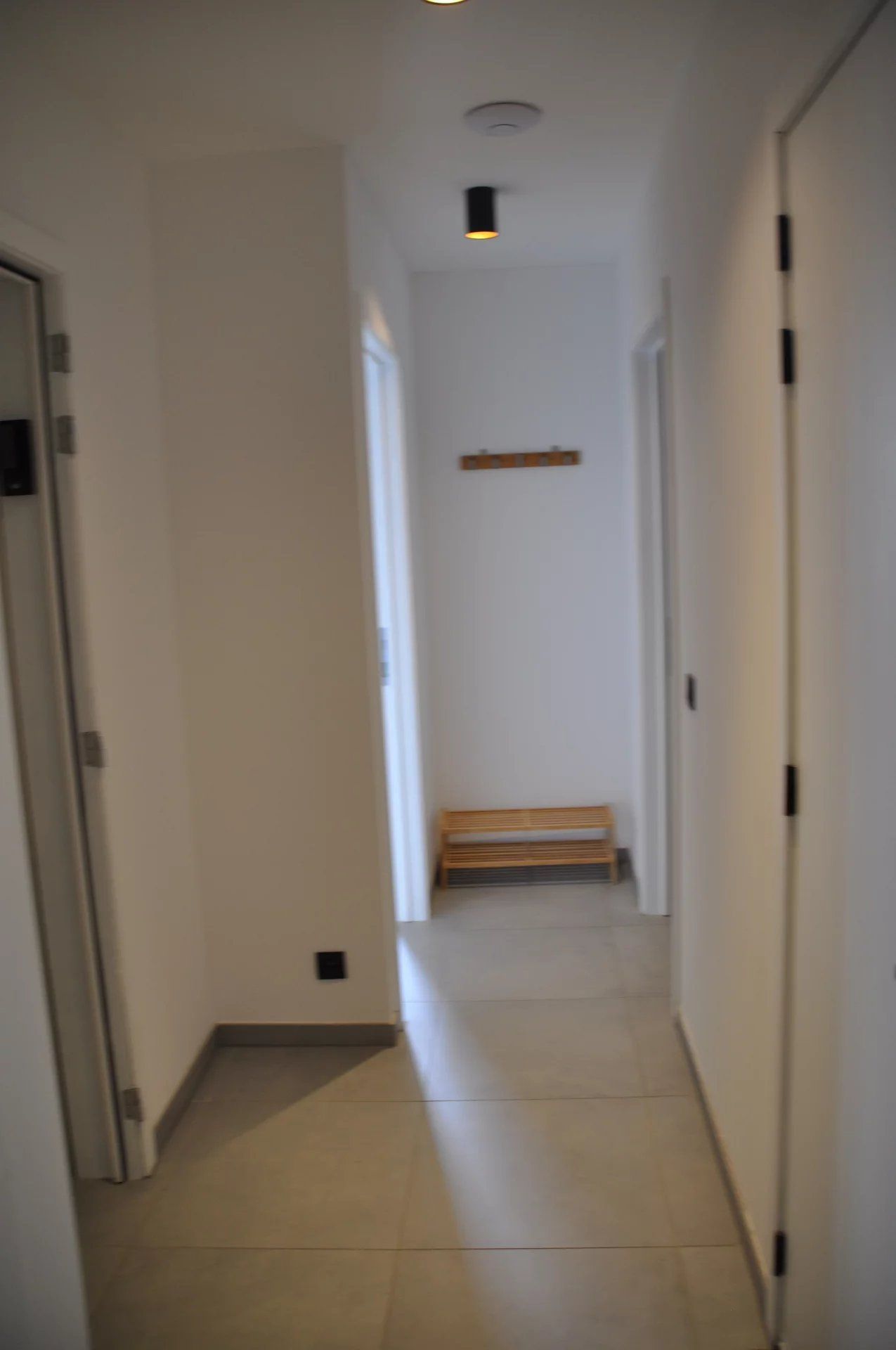 UNIEK EN ZEER KWALITATIEF PENTHOUSE MET TWEE SLPK'S EN TWEE TERRASSEN NABIJ CENTRUM TONGEREN foto 13