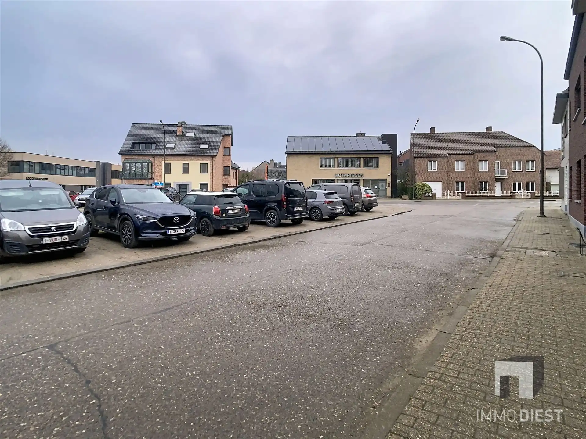 Stevige stadswoning met 4 slaapkamers in centrum Halen  foto 35