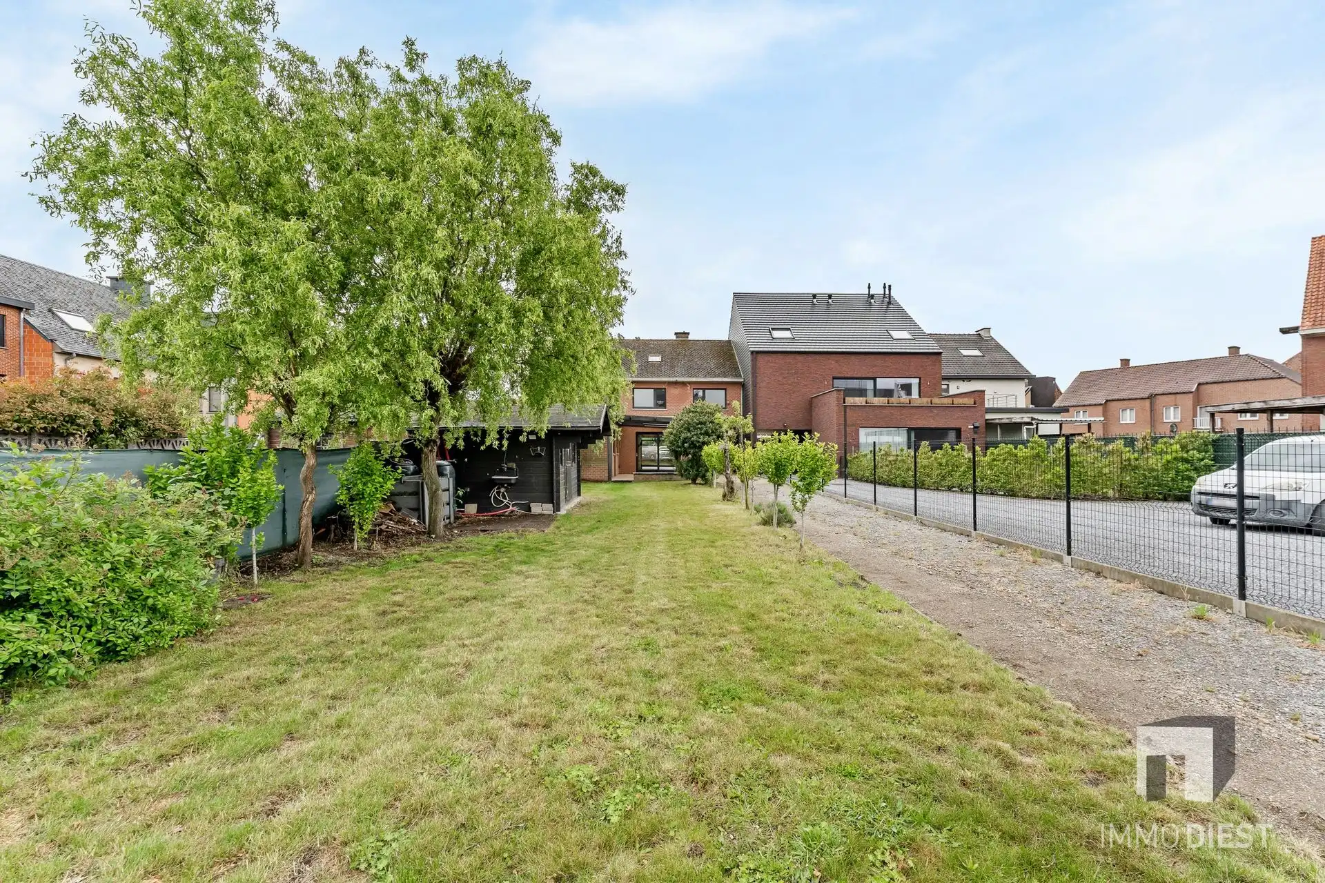 Ruime stadswoning met 4 slaapkamers in centrum Halen  foto 35