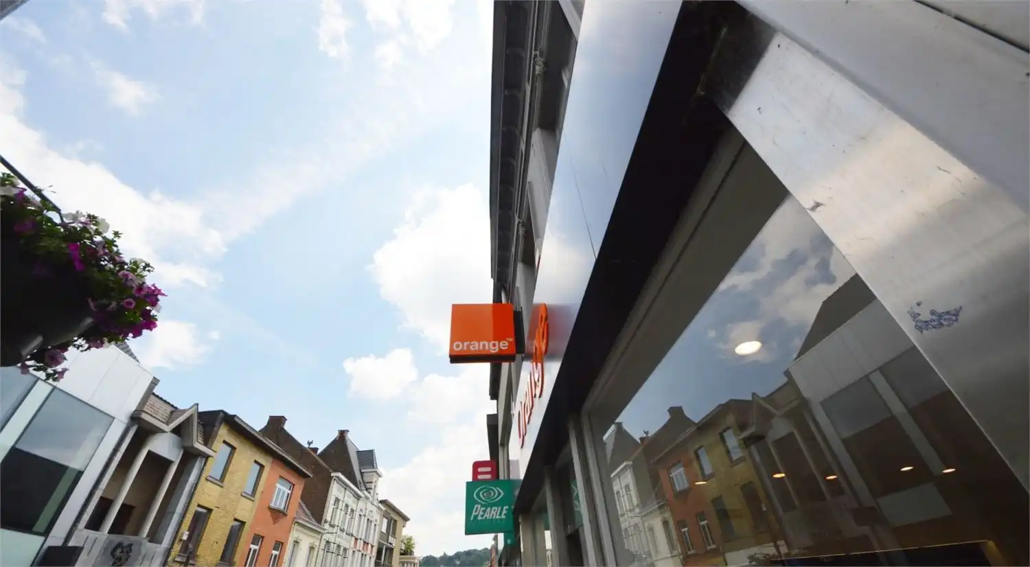 Instapklaar handelspand op toplocatie in hartje Geraardsbergen foto 13