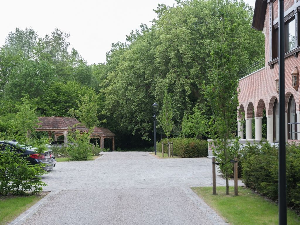Luxe villa-appartement (180 m²) met ruim zonneterras foto 5