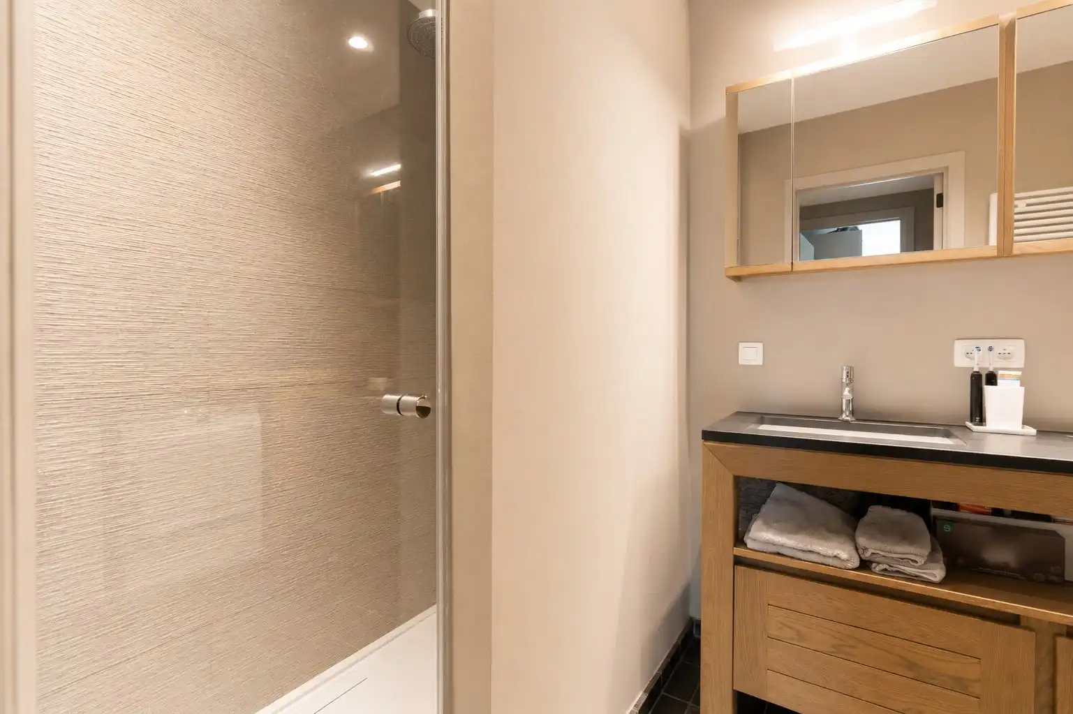 Recent appartement met parkingoptie te Knokke foto 20