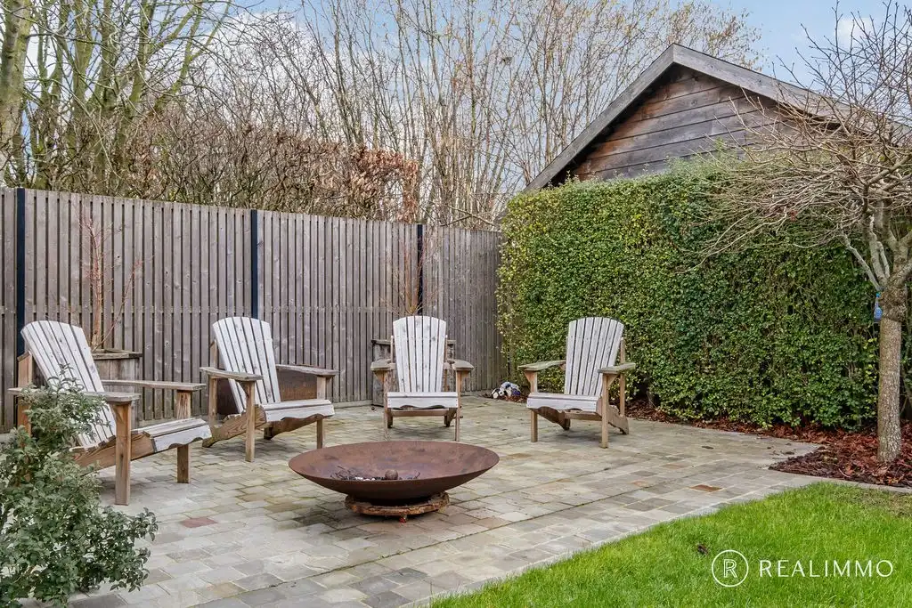 Verzorgde halfopen bebouwing op 364 m² in rustige verkaveling te Avelgem foto 16