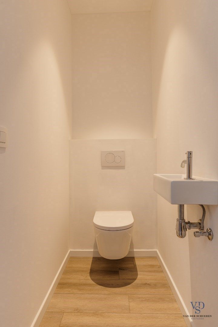 Gerenoveerde woning in Kluisbergen. foto 18
