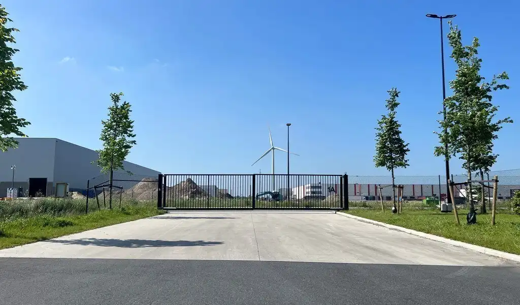 Opslagruimte te huur in industriezone Kluizendok II te Evergem foto 12