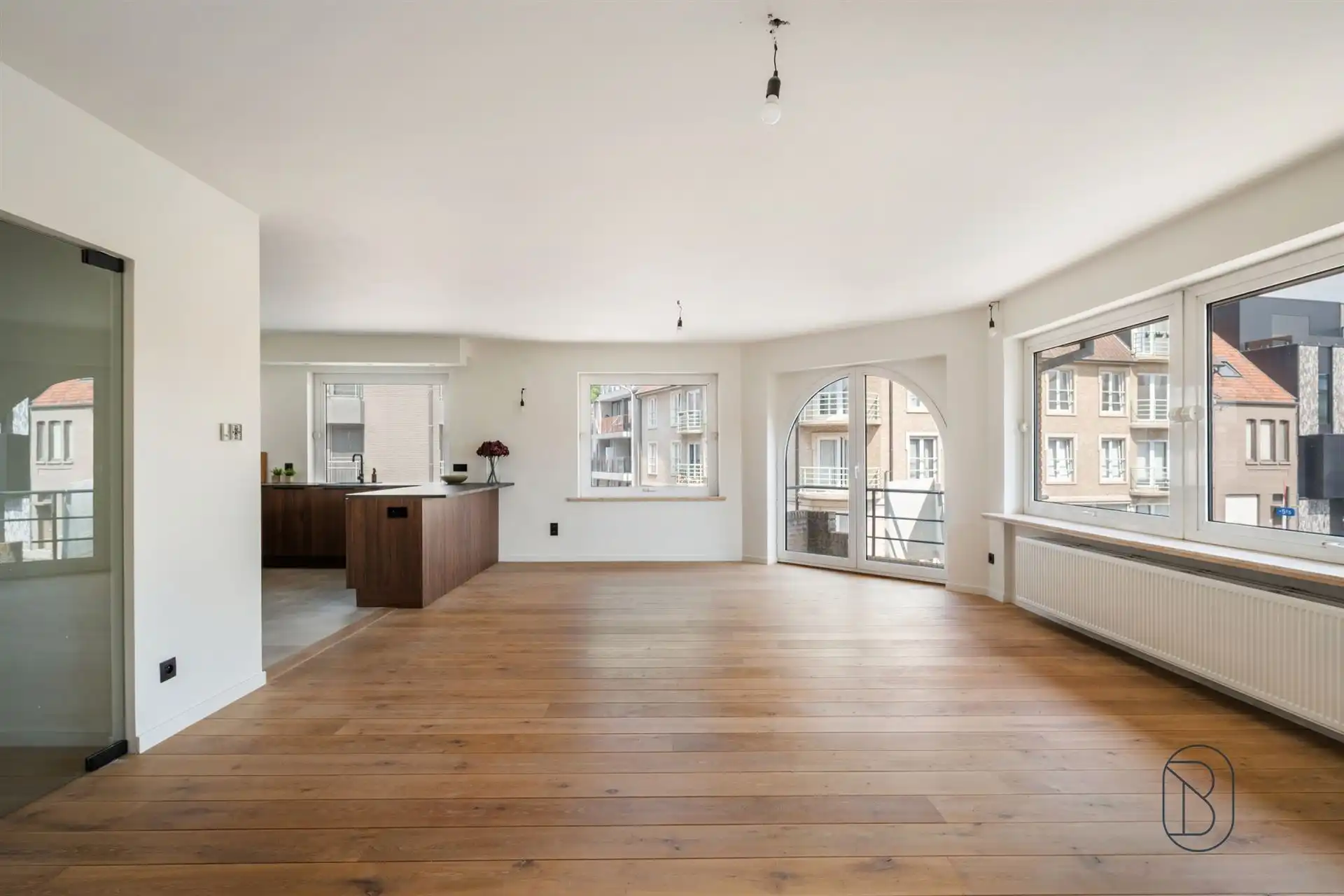 Stijlvol gerenoveerd appartement in het centrum! foto 5