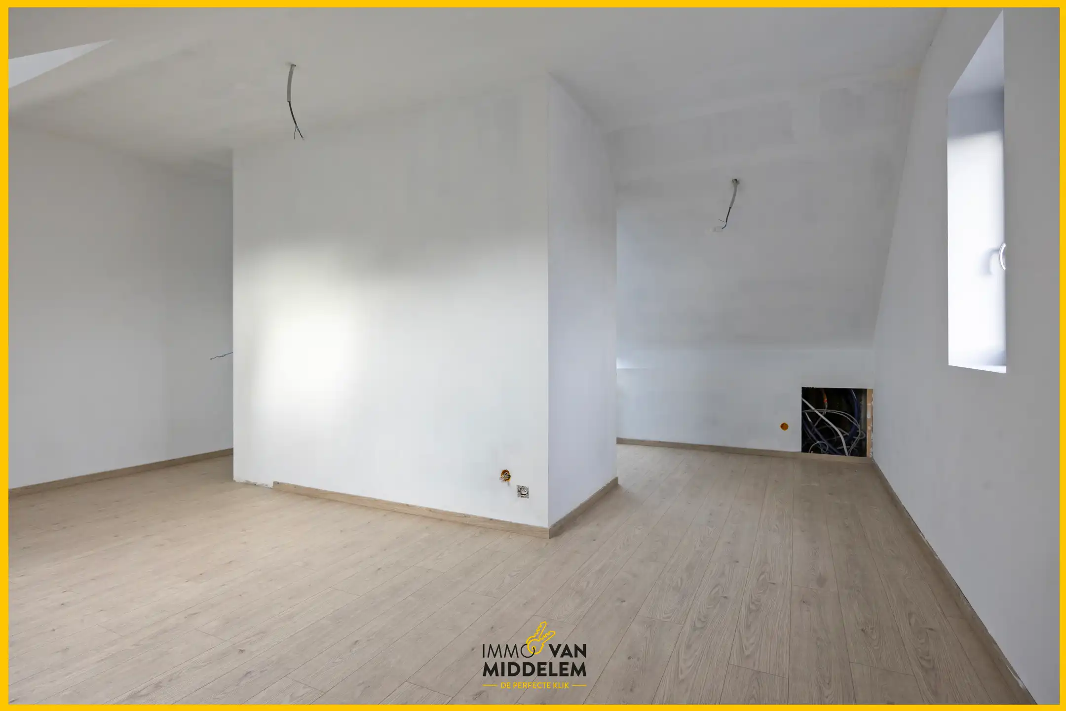 INSTAPKLARE NIEUWBOUWWONING MET 4 KAMERS, GARAGE EN TUIN foto 14