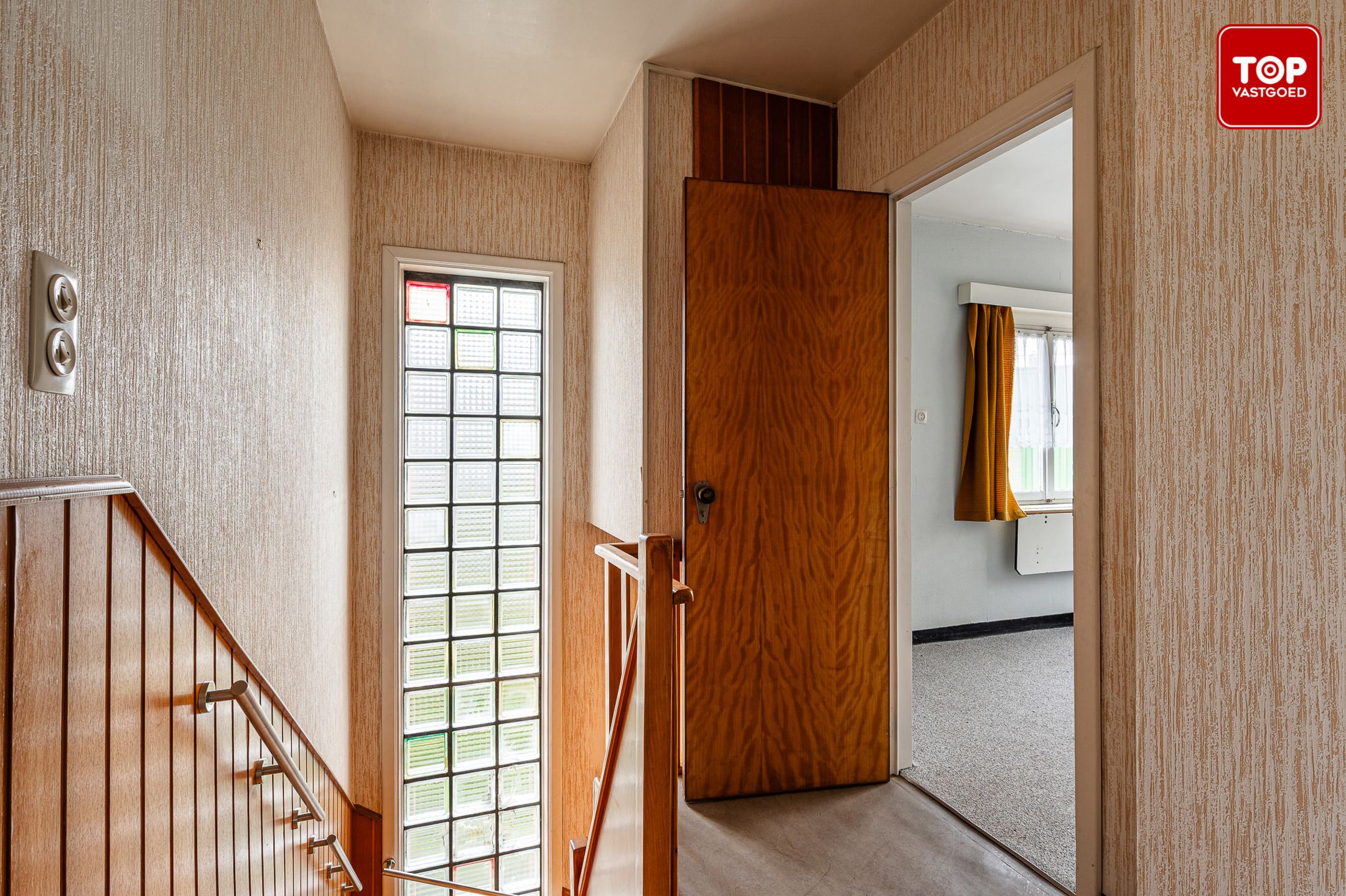 Renovatieproject met zeer veel potentieel foto 16