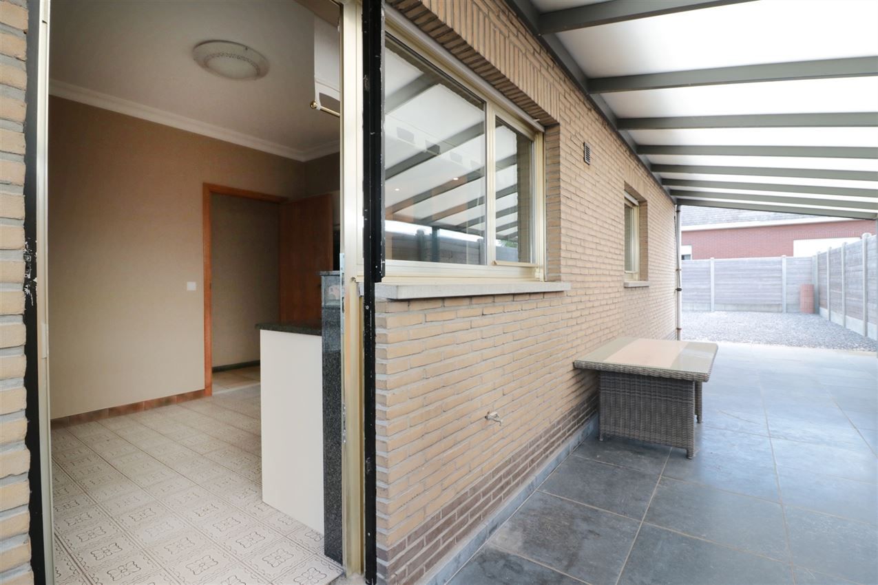 degelijk en verzorgd,  mooi overdekt terras, goede locatie foto 9