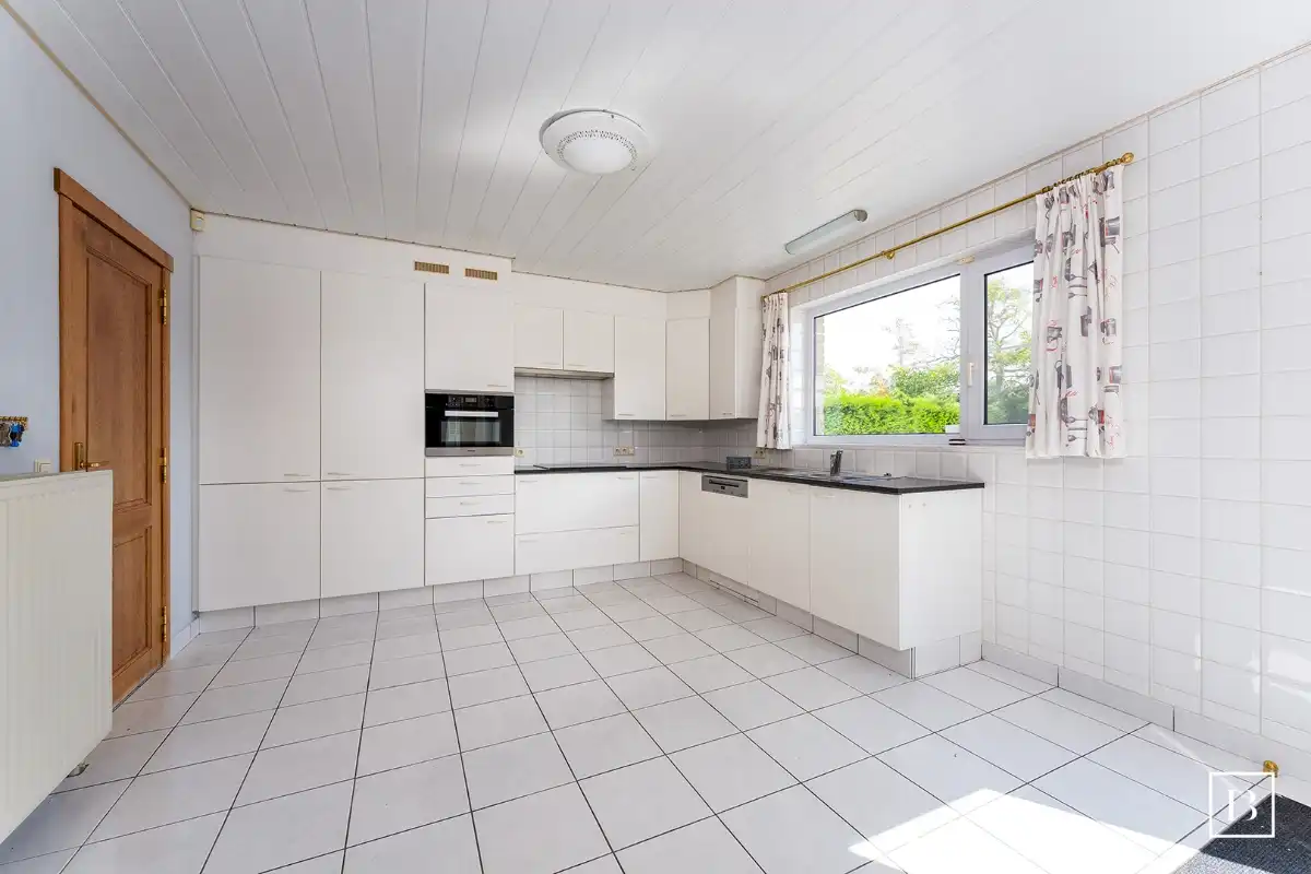 Verzorgde vrijstaande villa met ruime tuin en EPC-label B. foto 11