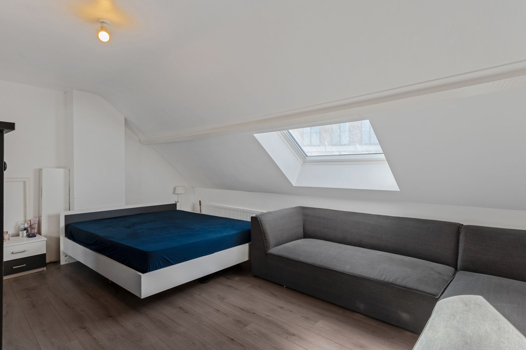 Lichrijk, energiezuinig en instapklare woning in Ekeren foto 13