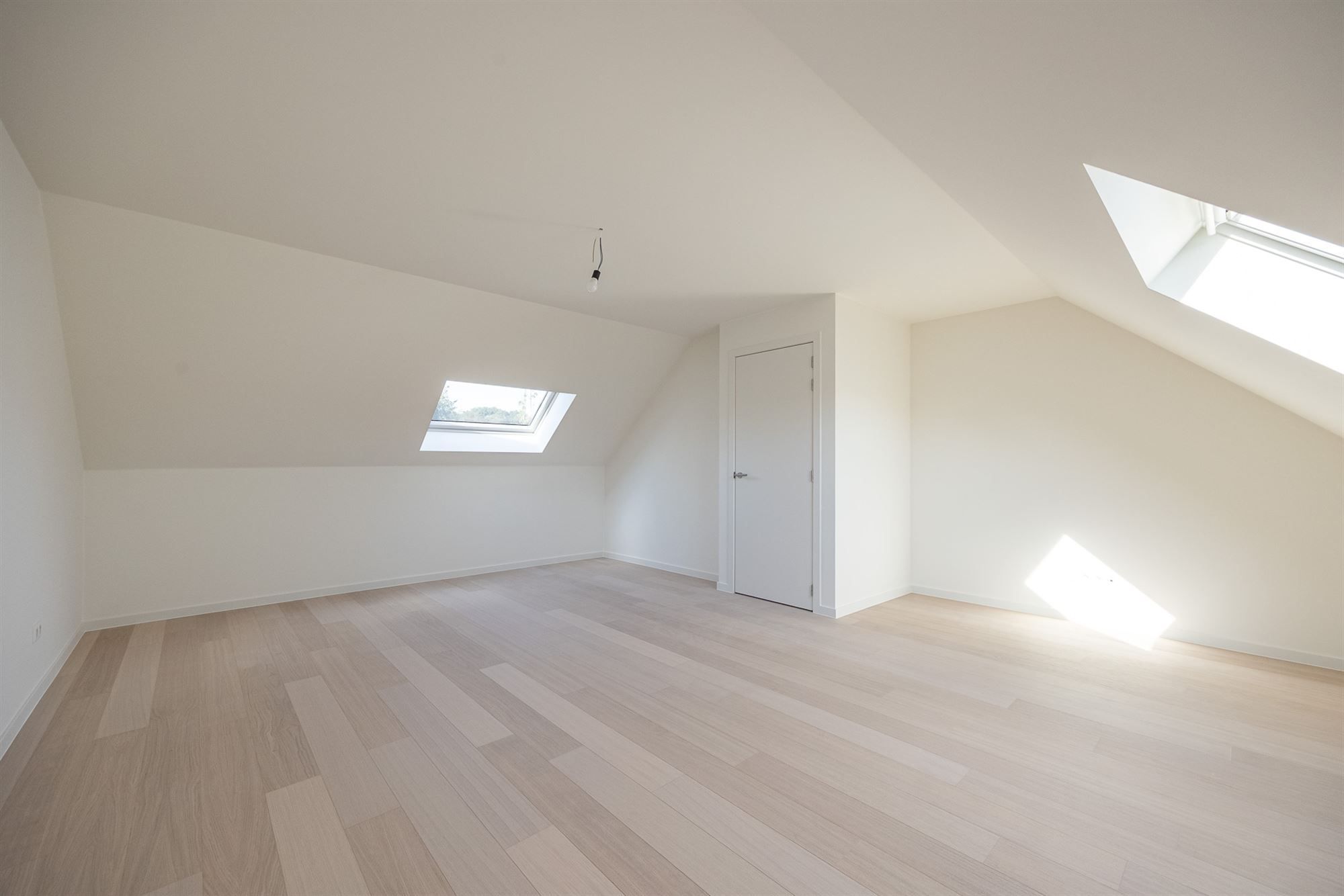 Ruime instapklare nieuwbouwwoning in Brasschaat foto 26