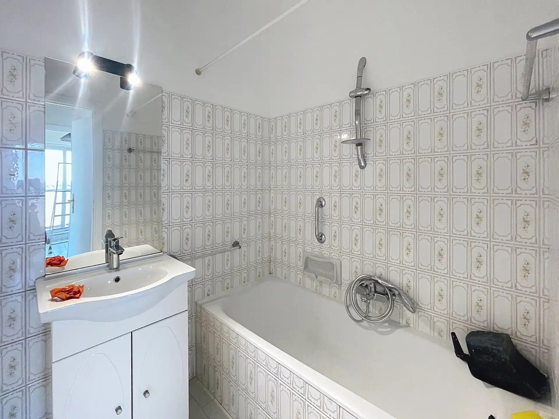 Gerenoveerd appartement met 1 slaapkamer in Brugmann! foto 9