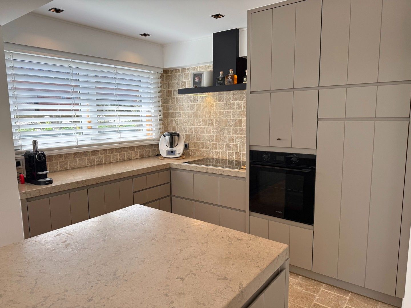 Top afgewerkte Villa op zongericht perceel. foto 13