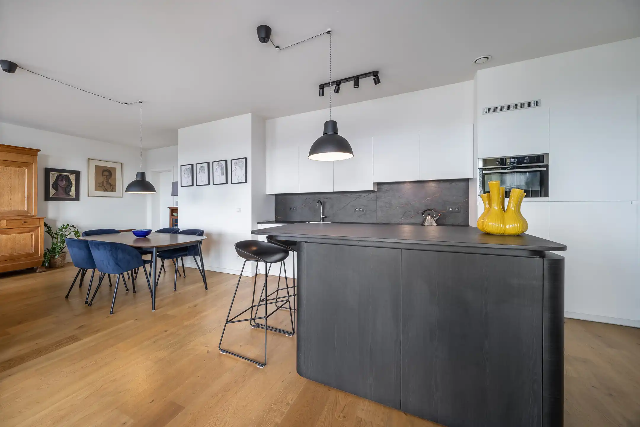 Unieke zichten op een toplocatie in de stad.  foto 17